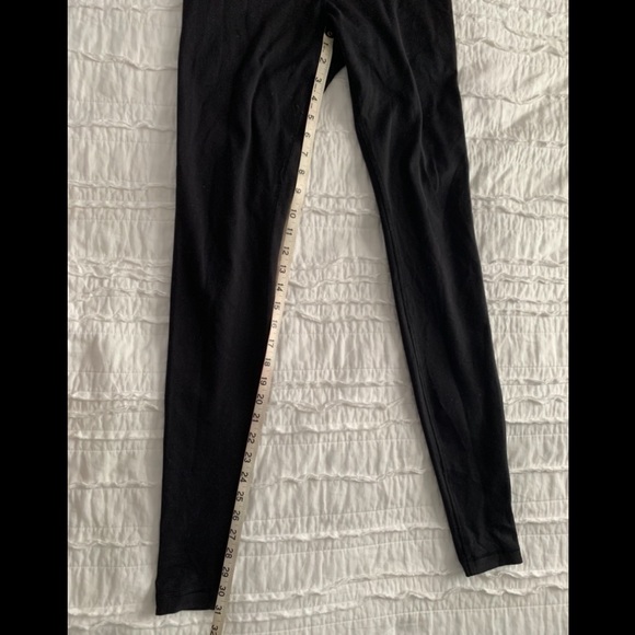 LuluLemon Wunder Under Low-Rise - Picture 7 of 7